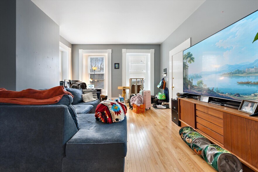 More Photos Of 72 3rd St, Bangor Apartments For Sale