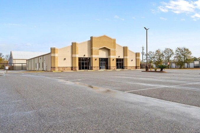 More Photos Of 9585 Milton Jones Rd, Daphne Religious Facility For Sale