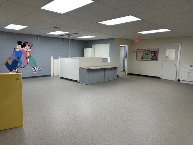 More Photos Of 3600 S May Ave, Oklahoma City Daycare Center For Sale