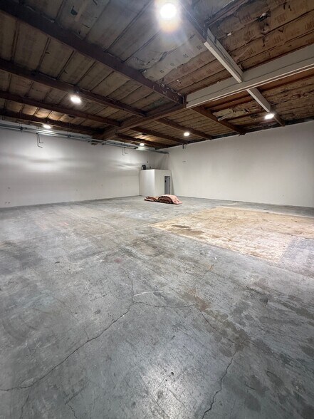 More Photos Of 5440-5460 State Farm Dr, Rohnert Park Light Manufacturing For Lease