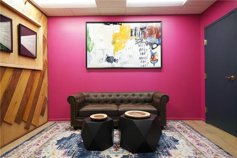 More Photos Of 10431 Perry Hwy, Wexford Office For Sale