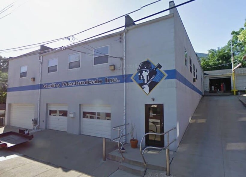 Primary Photo Of 1225 Streng St, Cincinnati Manufacturing For Sale