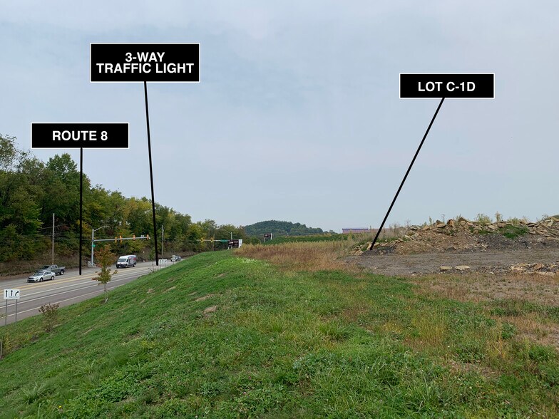 More Photos Of Middlesex Crossing, Valencia Land For Sale