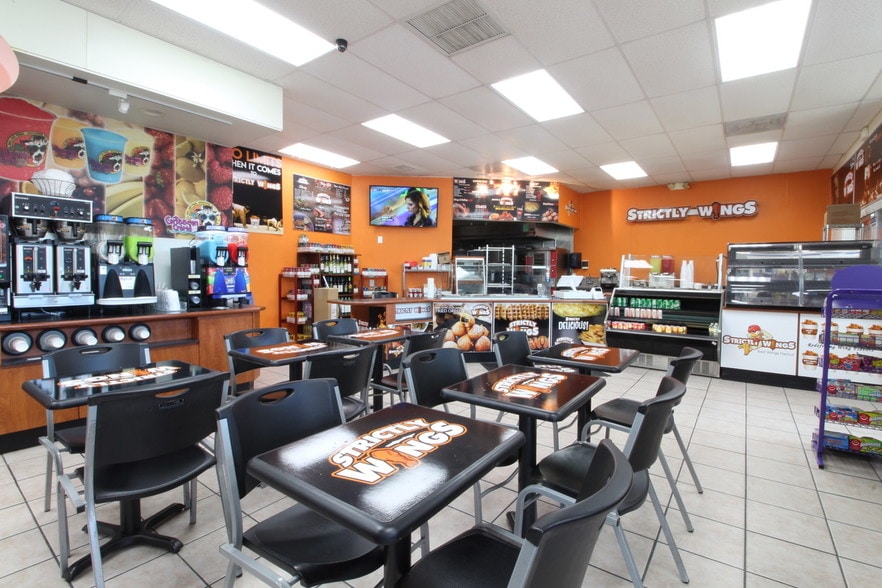 More Photos Of 8881 Pembroke Rd, Pembroke Pines Service Station For Sale
