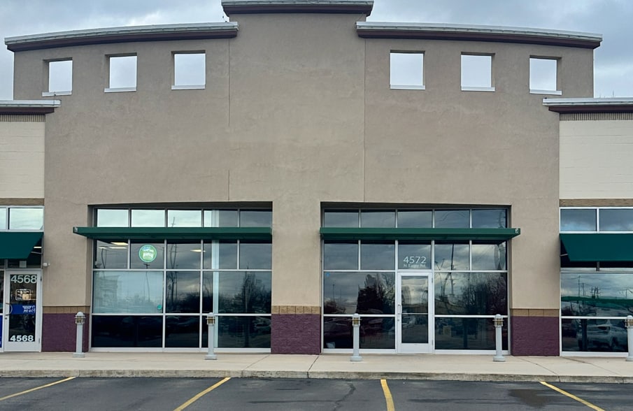 More Photos Of 4572 N Eagle Rd, Boise Storefront For Lease