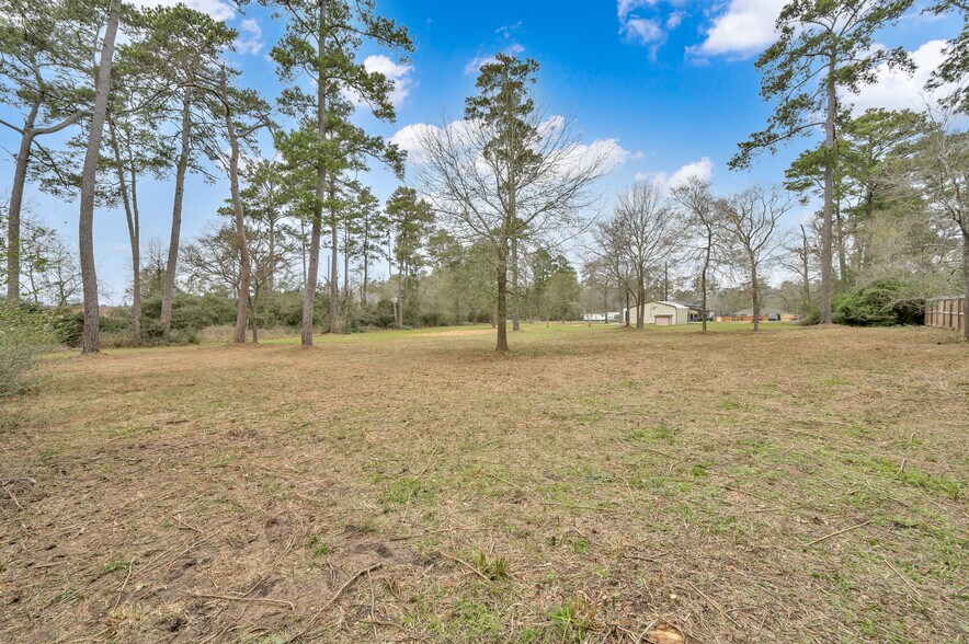 More Photos Of 16519 Lonesome Pine St, Magnolia Land For Sale