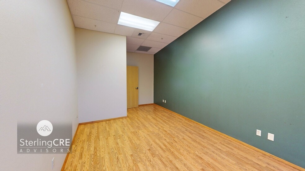 More Photos Of 400 W Broadway St, Missoula Storefront Retail Office For Lease