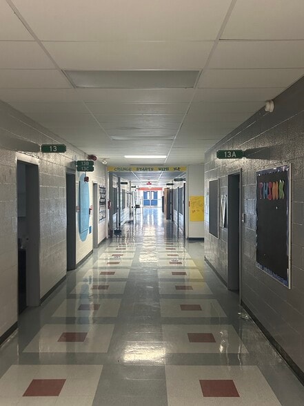 More Photos Of 4531 NE 44th Ter, Kansas City Schools For Sale