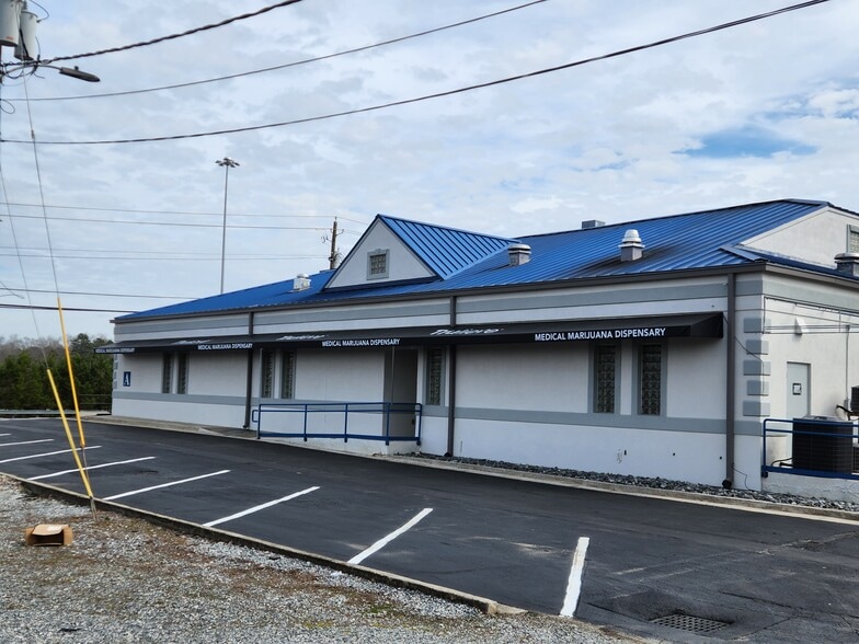 More Photos Of 3556 Riverside Dr, Macon-Bibb Unknown For Lease