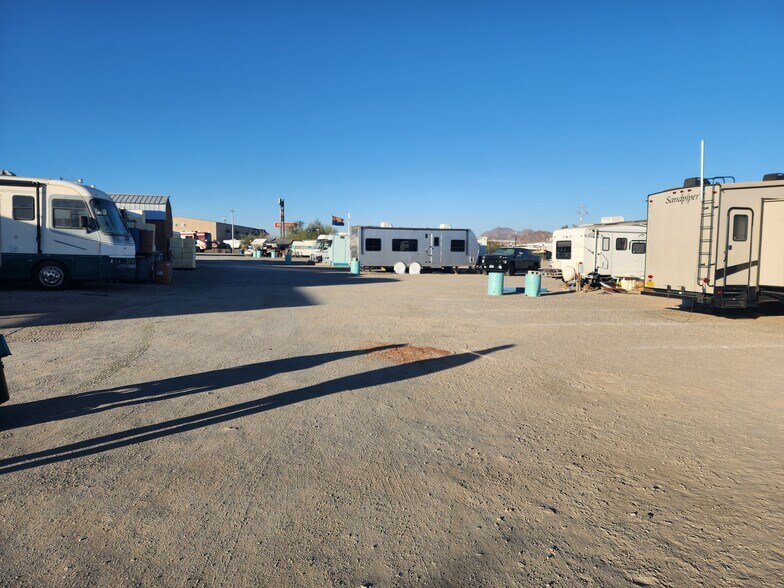 More Photos Of 1230 Main St, Quartzsite Trailer Camper Park For Sale