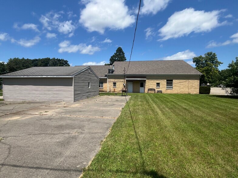 More Photos Of 109 Mission Dr, Vicksburg Religious Facility For Sale