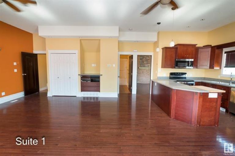 More Photos Of 10201 100 Av, Morinville Office Residential For Sale
