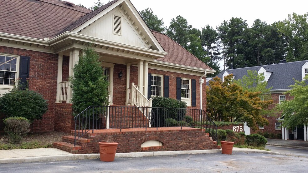 More Photos Of 675 Village Square Dr, Stone Mountain Medical For Sale