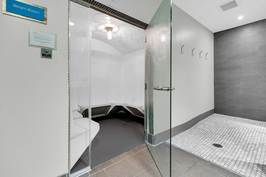 More Photos Of 5927 Almeda Rd, Houston Apartments For Lease
