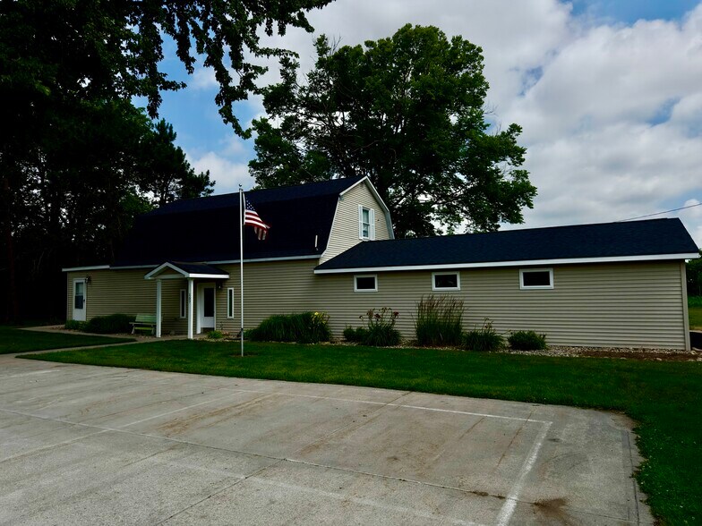 Primary Photo Of 157 River Rd, Ligonier Healthcare For Sale