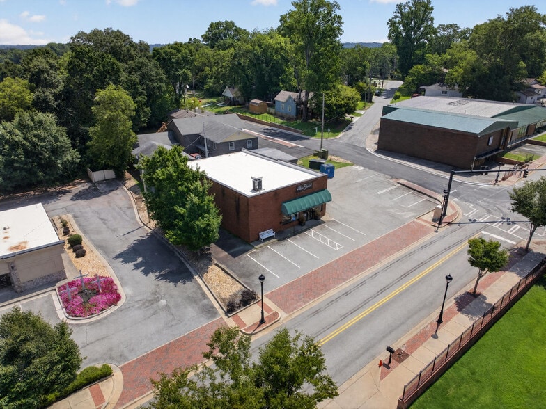 More Photos Of 288 Hill St, Buford Office For Lease