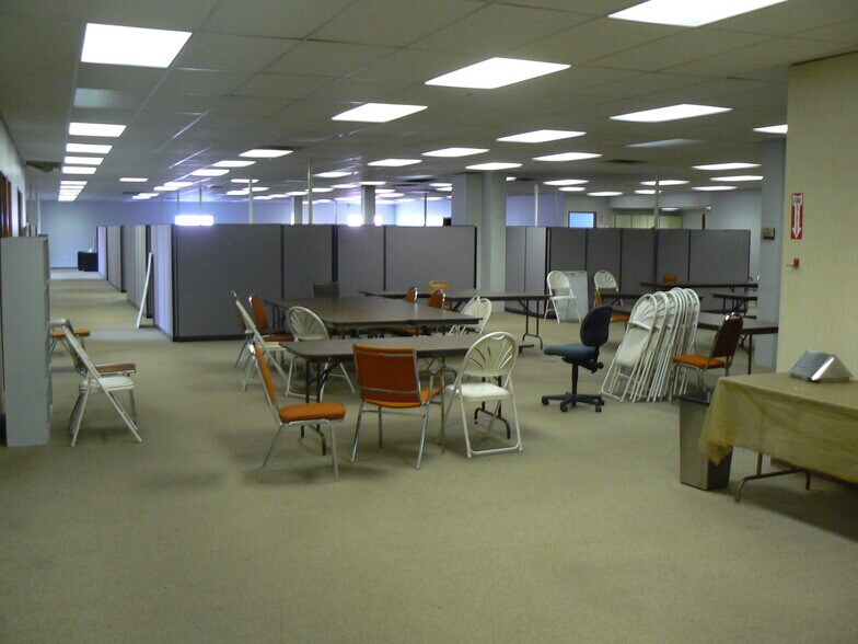 Primary Photo Of 2425 E Magnesium Rd, Spokane Office For Lease