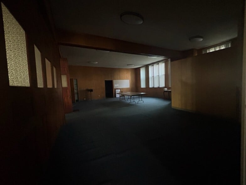 More Photos Of 4808 Eastern Ave, Cincinnati Religious Facility For Sale
