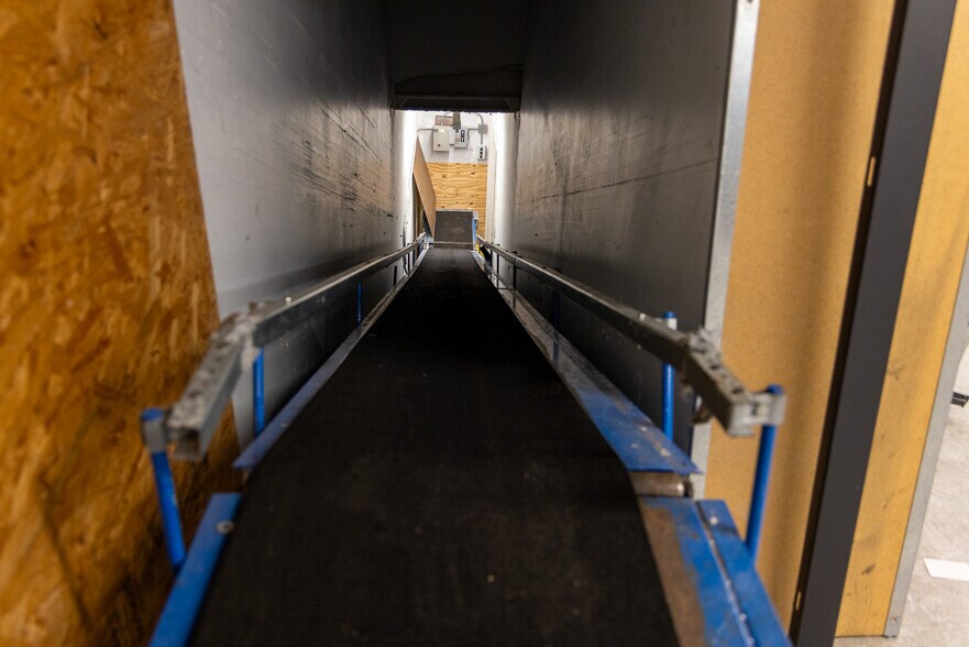 More Photos Of 1701 N University Dr, Pembroke Pines Drugstore For Sale