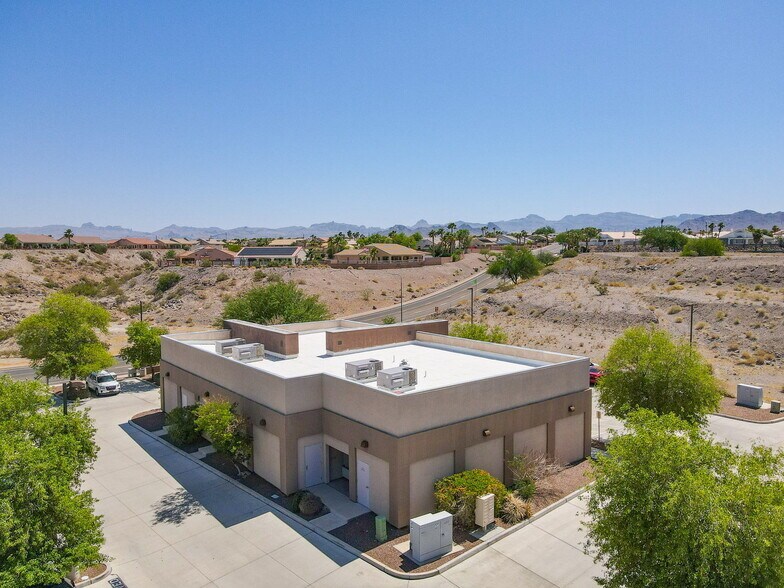 More Photos Of 2500 Canyon Rd, Bullhead City Medical For Lease