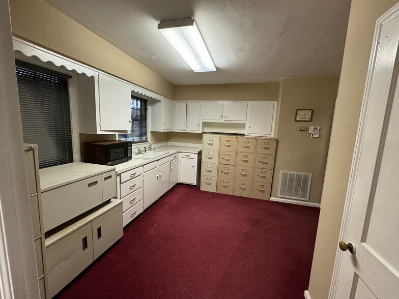 More Photos Of 5213 Armour Rd, Columbus Office Residential For Sale