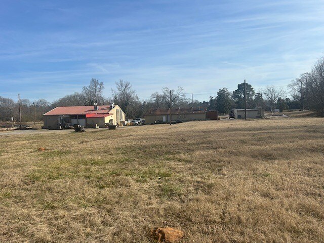 More Photos Of , Gray Court General Retail For Sale