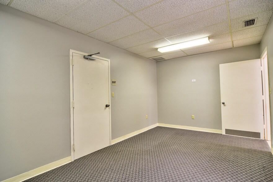 More Photos Of Northside Professional Complex, Saint Petersburg Medical For Lease