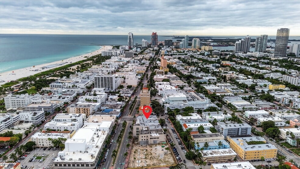 More Photos Of 1220-1220 Washington Ave, Miami Beach Restaurant For Lease