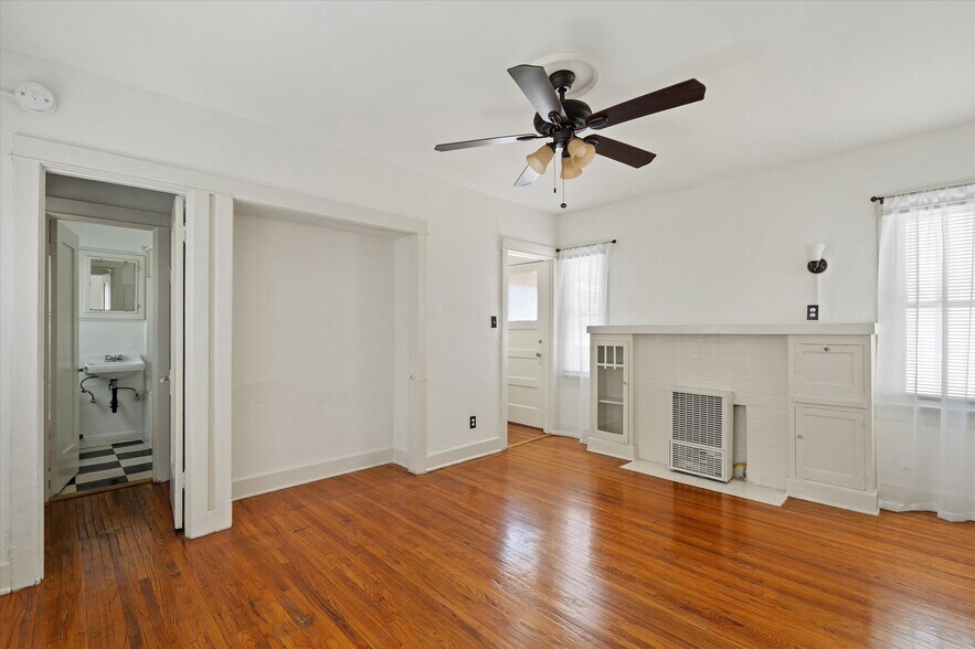 More Photos Of 1135-1137 Lodi Pl, Los Angeles Apartments For Sale