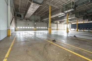 More Photos Of 6677 Beatrice Dr, Kalamazoo Distribution For Lease