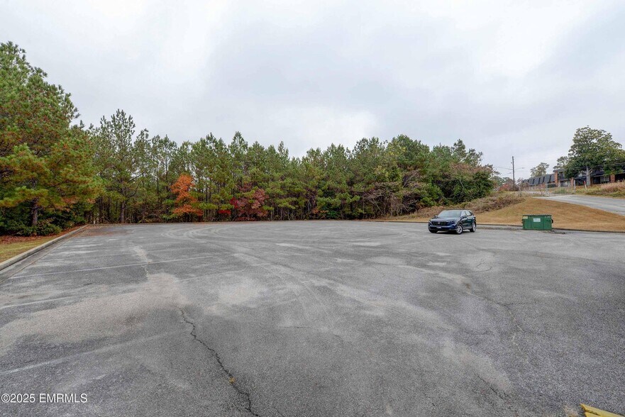 More Photos Of 2000 Highway 19 N, Meridian Office For Sale