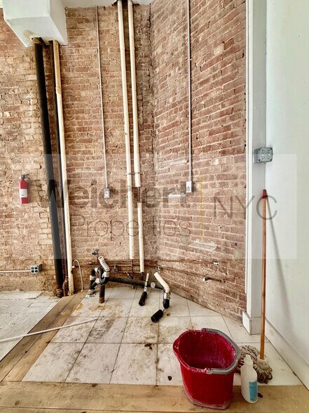 More Photos Of 2313 Second Ave, New York Apartments For Lease
