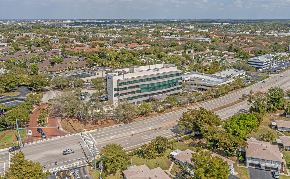More Photos Of 12751 New Brittany Blvd, Fort Myers Office For Lease