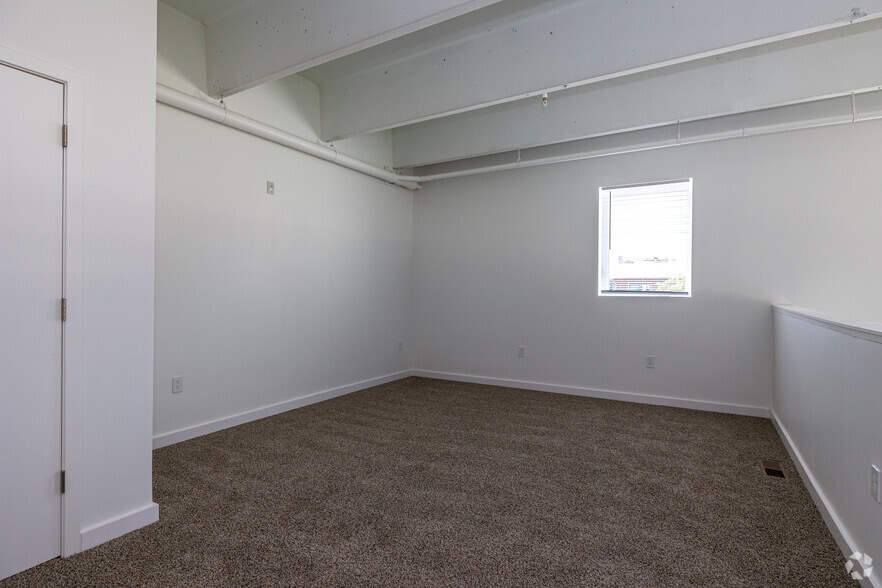 More Photos Of 401 Charlotte St, Kansas City Apartments For Sale