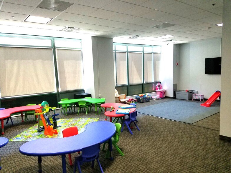 More Photos Of 50 Liberty Pole Way, Rochester Religious Facility For Lease