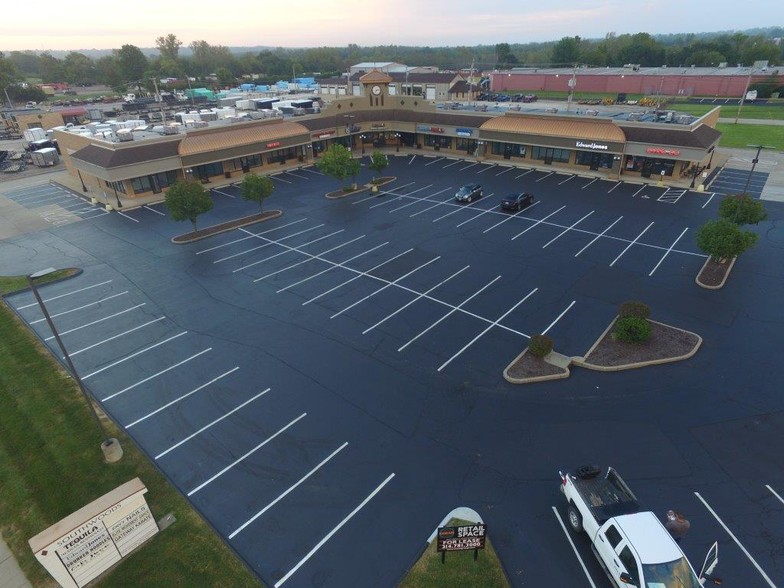 More Photos Of 5496 Baumgartner Rd, Saint Louis Unknown For Lease