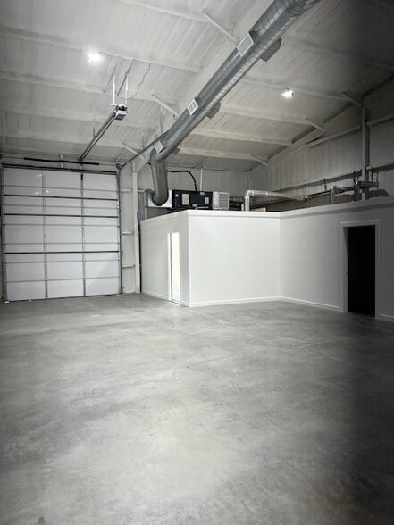 More Photos Of 1184 Bozman rd, Wylie Light Distribution For Lease