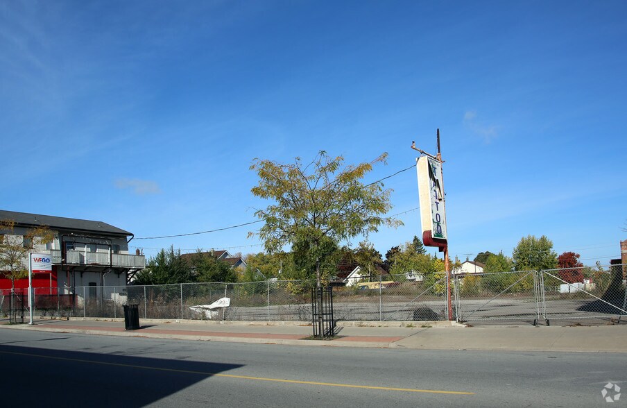 More Photos Of 5687 Ferry St, Niagara Falls Land For Sale