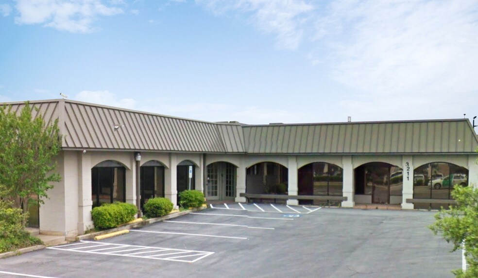 More Photos Of 3211 Norton Dr, Richland Hills Office For Lease