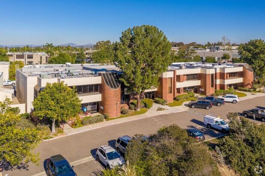 More Photos Of 6387 Nancy Ridge Dr, San Diego Light Manufacturing For Lease