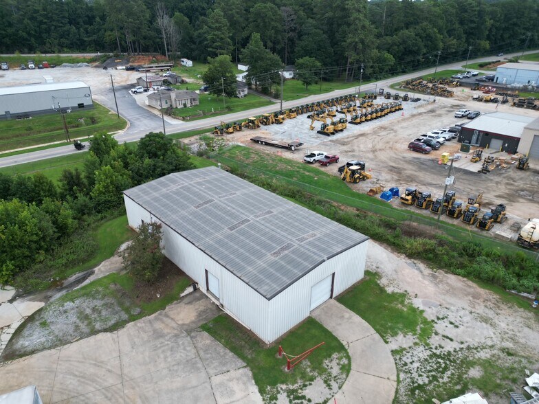 More Photos Of 9129 Old Atlanta Hwy, Covington Distribution For Lease