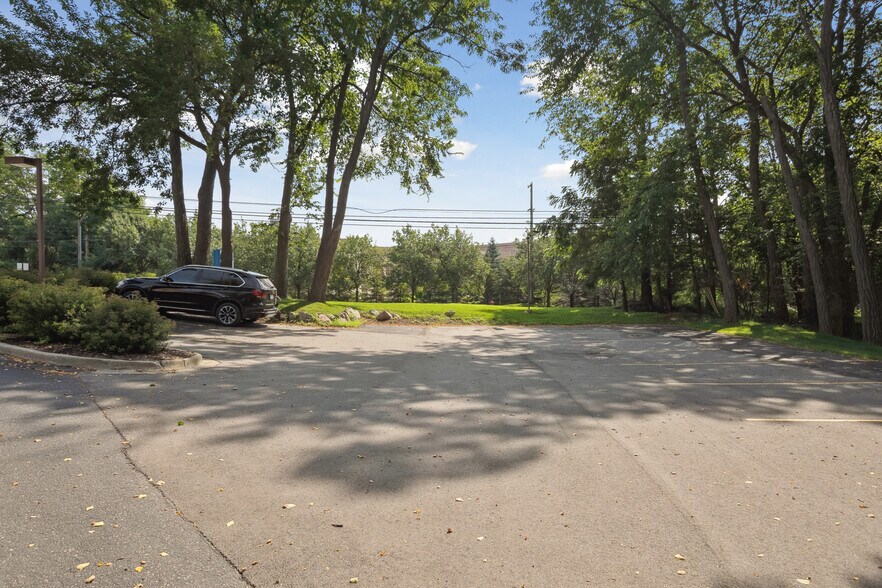 More Photos Of 1181 N Milford Rd, Milford Medical For Lease