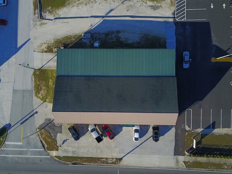 More Photos Of 522 Magnolia Ave, Auburndale Office For Sale