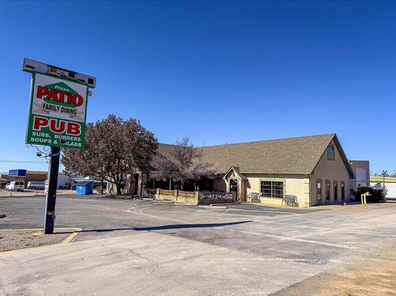 More Photos Of 2203 1st St, Alamogordo General Retail For Sale