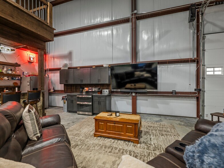 More Photos Of 3263 Tanners Mill Rd, Gainesville Lodge Meeting Hall For Sale