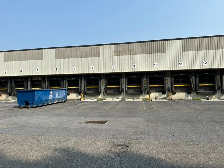 More Photos Of 600 Brighton St, Bethlehem Distribution For Lease