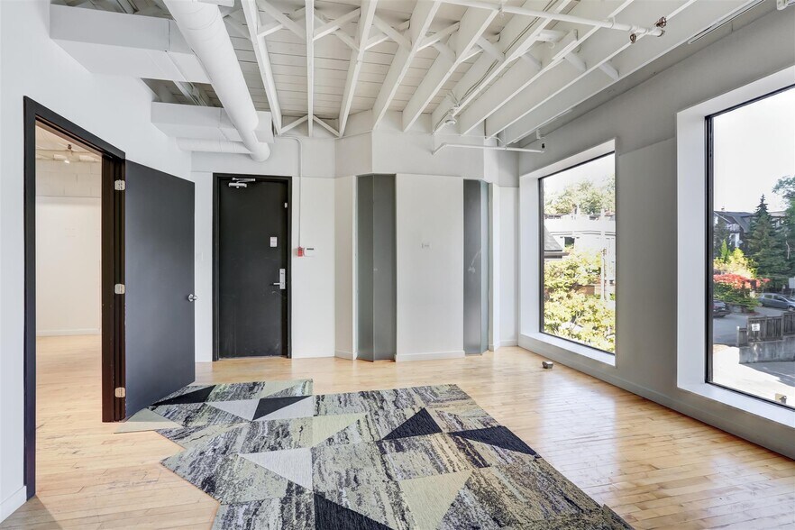 More Photos Of 170 Bedford Rd, Toronto Unknown For Lease