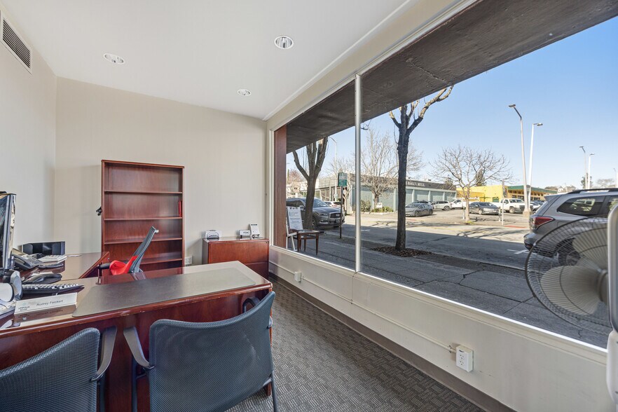 More Photos Of 201 Western Ave, Petaluma Storefront Retail Office For Sale