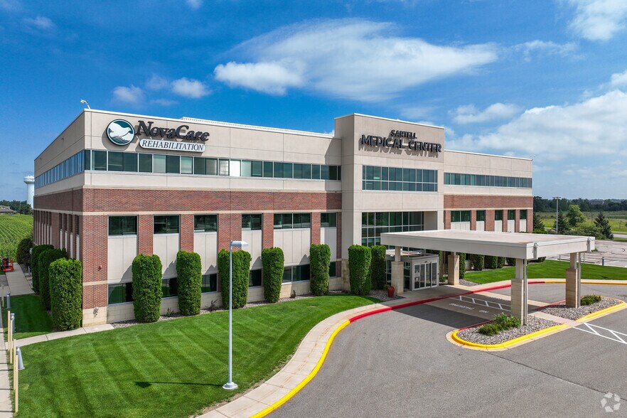 More Photos Of 2251 Connecticut Ave S, Sartell Medical For Lease