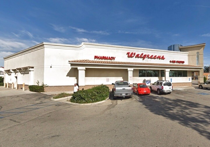 More Photos Of 2303 E Vineyard Ave, Oxnard General Retail For Sale